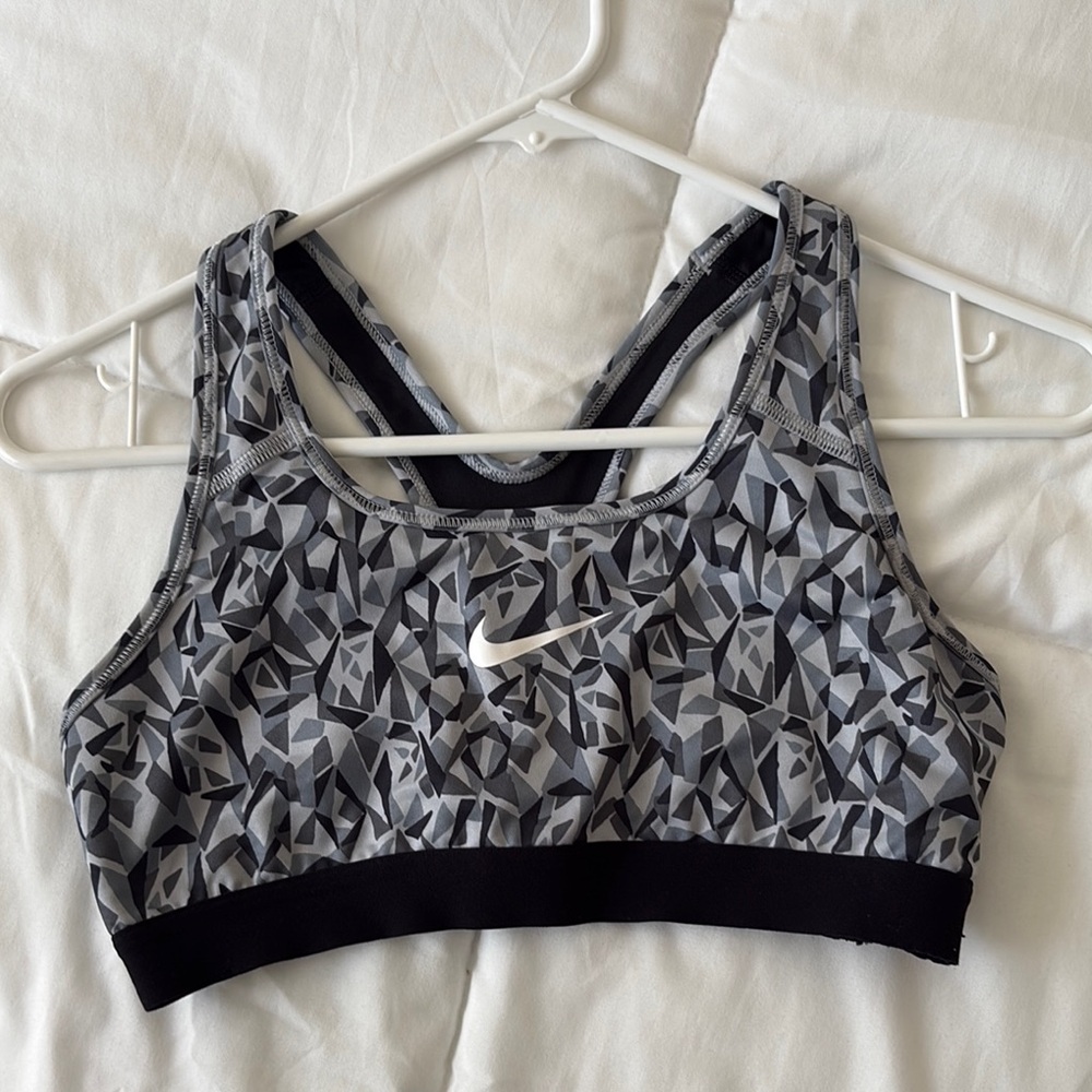 Nike Women's Geometric Sports Bra